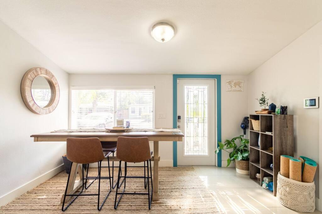 Central Nautical Themed 4 Bed 2 Bath Home فورت لودرديل المظهر الخارجي الصورة